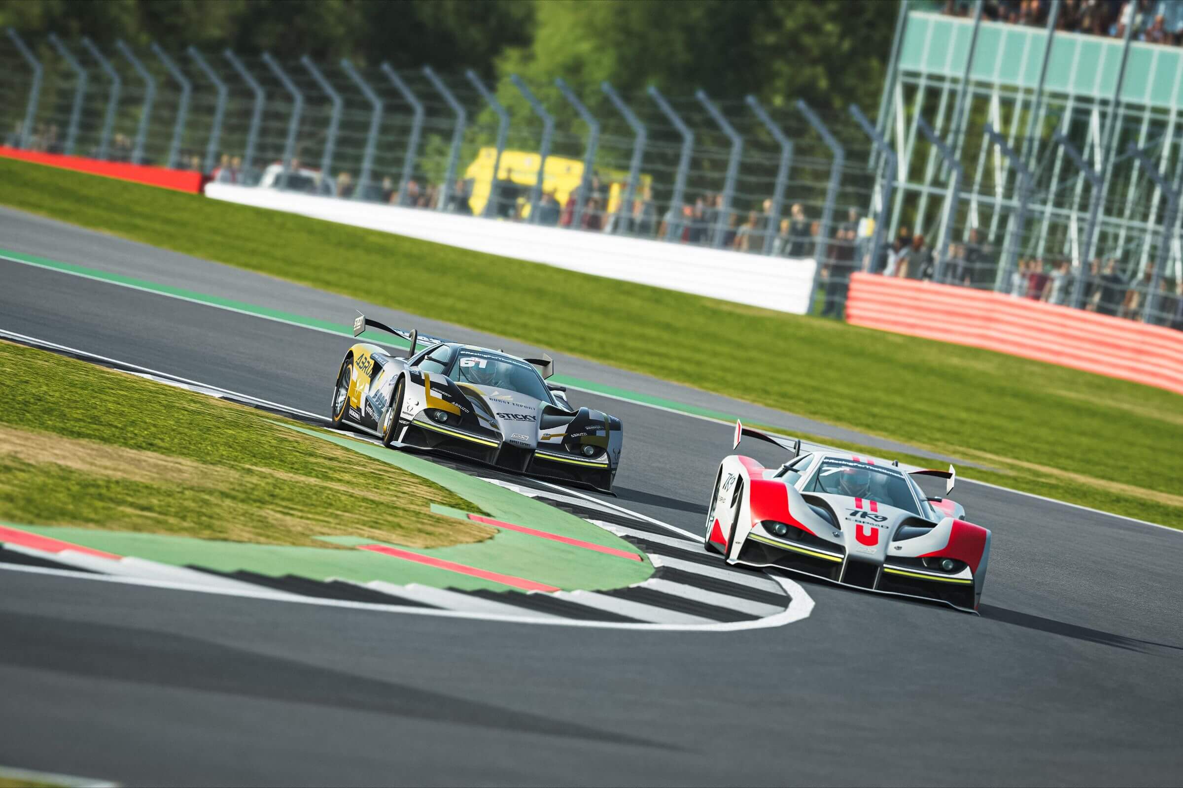 Simracing: Lasse Sorensen & Team TK9 E-SPEED gewinnen 1. World-eX-Rennen in Silverstone